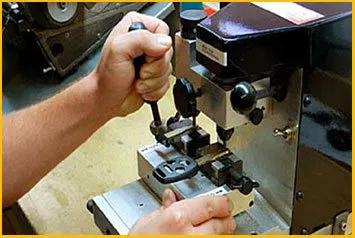 Bayside Locksmith Service Bayside, NY 347-897-6367 - automotive-keys-cut