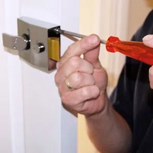 Bayside Locksmith Service Bayside, NY 347-897-6367 - emergency-unlock